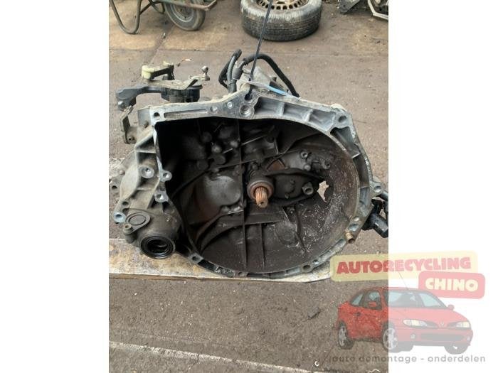 Versnellingsbak van een Peugeot 208, Gebruikt, -, -, Ophalen of Verzenden