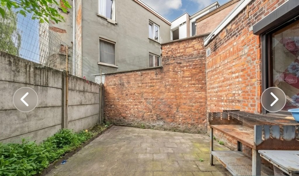 Ruime woning in Hoboken te koop, 200 tot 500 m², Hoboken, 223 m², Tussenwoning