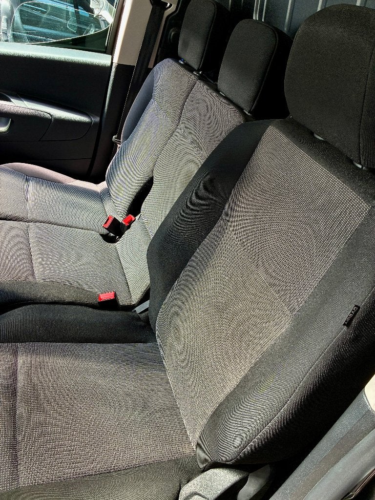 OPEL COMBO LIGHT CARGO 3 L, Euro 6, Entreprise, Entretenue par le concessionnaire, Noir