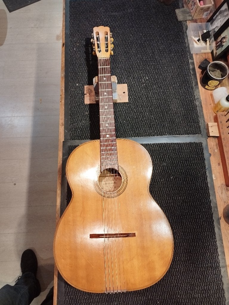 Guitare manouche, Musique & Instruments, Enlèvement, Utilisé, Autres types, Avec valise