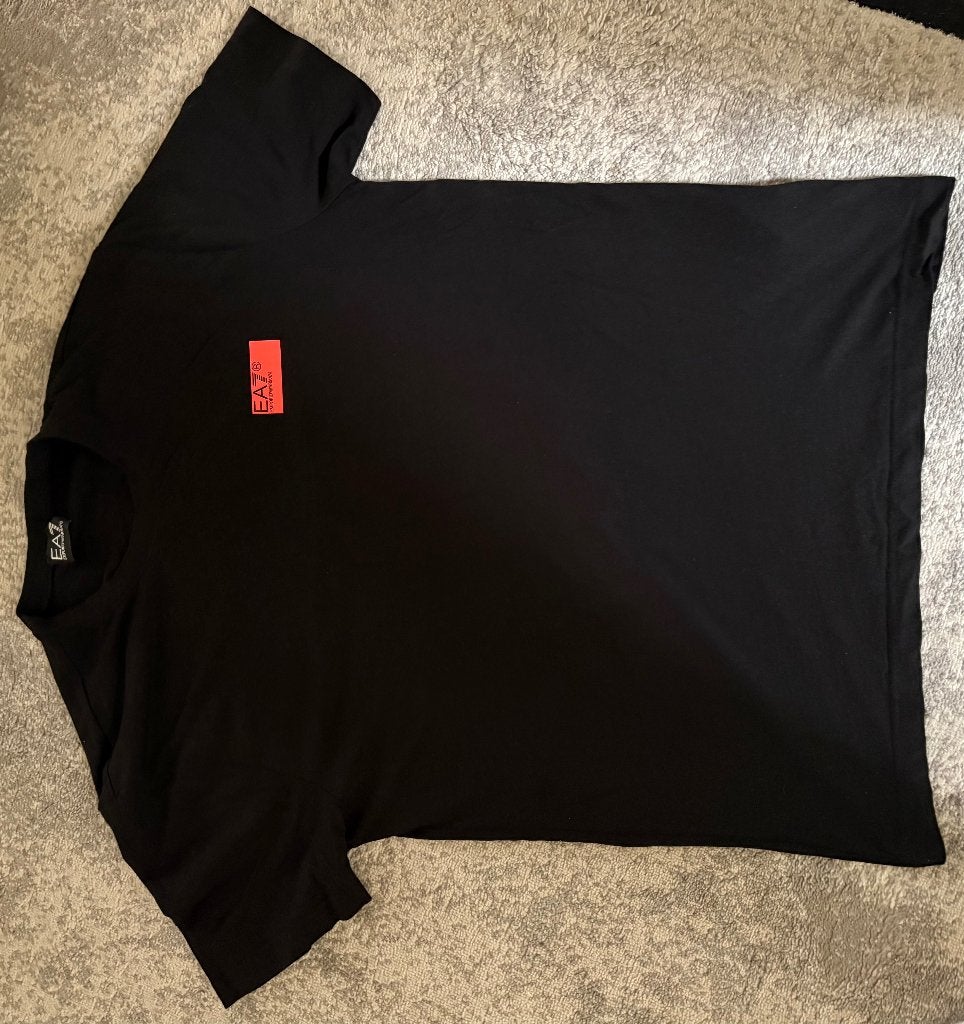 T-shirt Armani, Enlèvement ou Envoi, Taille 56/58 (XL), Comme neuf, Autre