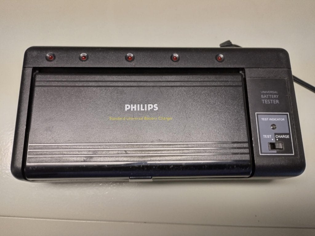 Batterijoplader, Ophalen, Zo goed als nieuw