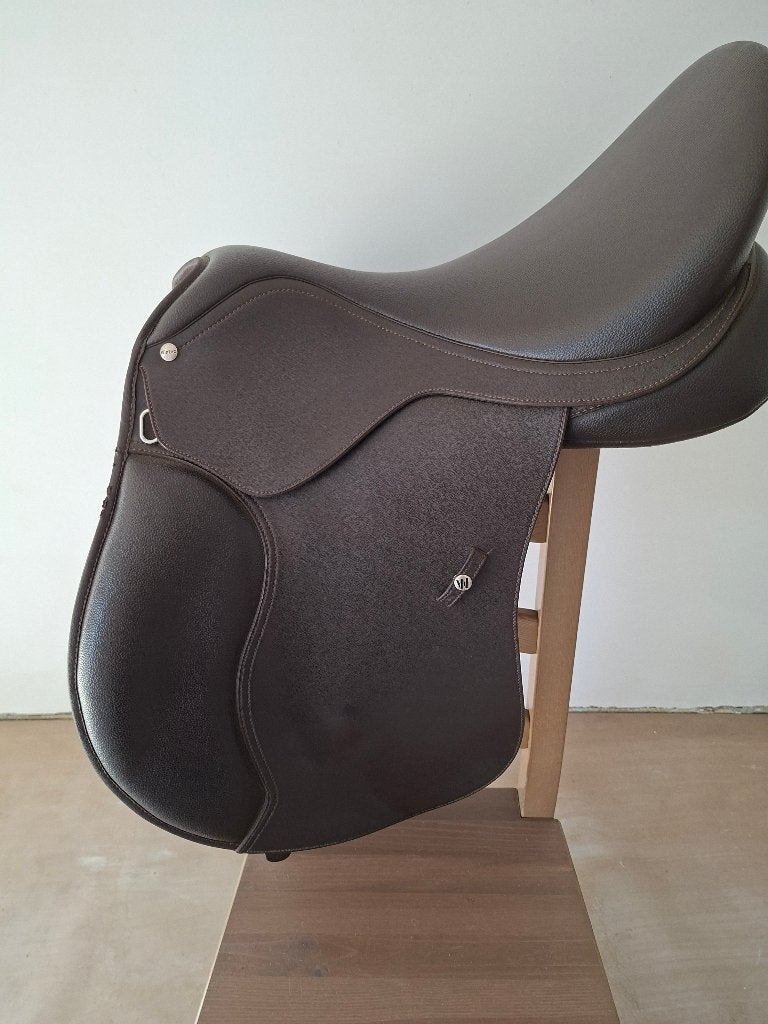 Wintec 500 veelzijdheidszadel 17,5 inch, Dieren en Toebehoren, Ophalen, L (17.5 inch), Gebruikt, Wintec