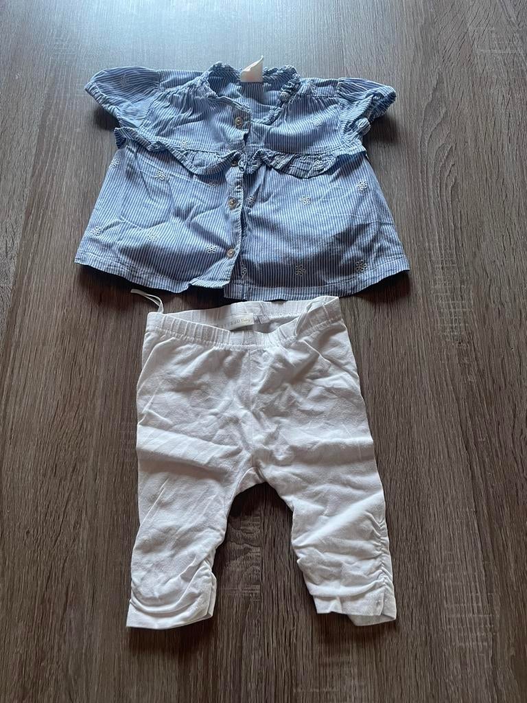 Verschillende maatjes babykledij, Ophalen, Zo goed als nieuw