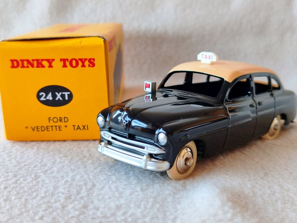 Dinky Atlas: Ford Vedette "Taxi" _ref. 24XT (Coffret Taxis), Ophalen of Verzenden, Nieuw, Auto, Dinky Toys