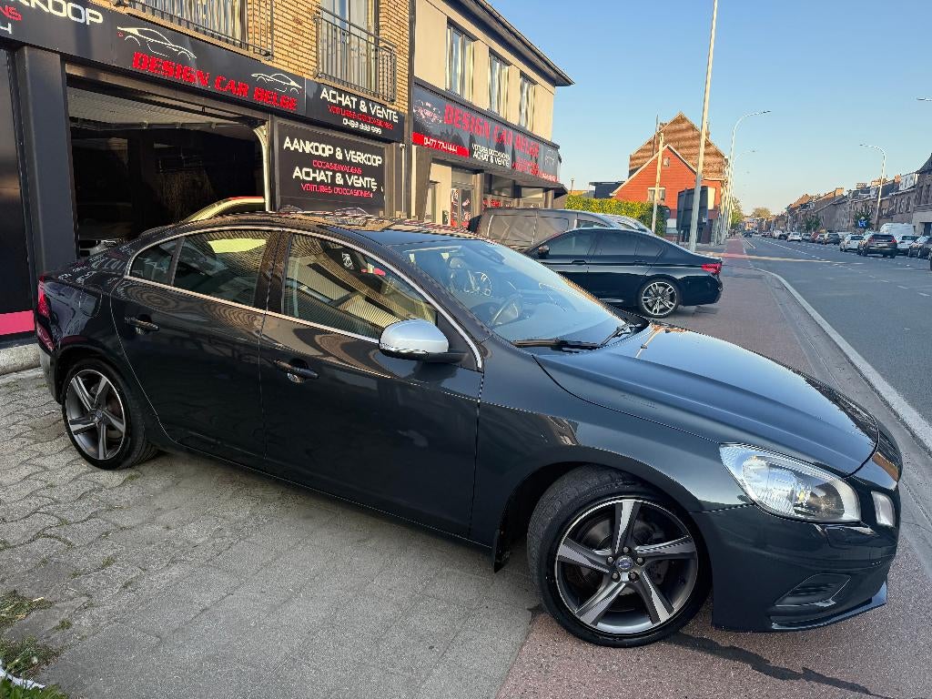 Volvo S60 R-Design Xenon Navigations 104km 1er Main, Autos, Achat, Entreprise, S60, 5 portes