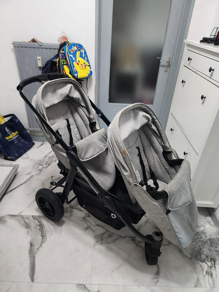Poussette double avec maxi cosy, Enlèvement, Comme neuf