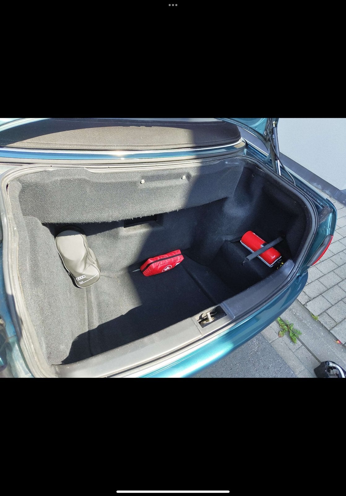 Ancêtre Audi 80 cabriolet de 1992, 5 cyl 2,3L + hard top, Autos, Audi, Particulier, ABS, Airbags, Bluetooth, Réception radio numérique
