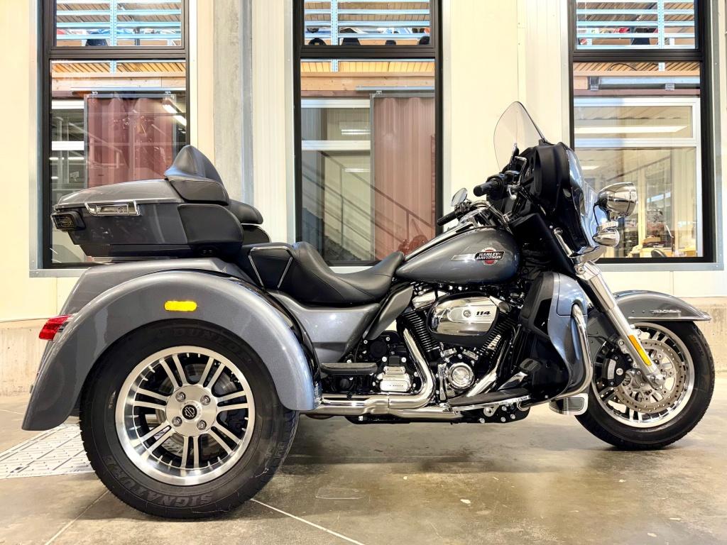 Harley-Davidson TRIKE FLHTCUTG TRI GLIDE ULTRA MET ELEKTRONI, Motoren, Motoren | Harley-Davidson, Via Galileo Galilei 1
30033   Noale, IT