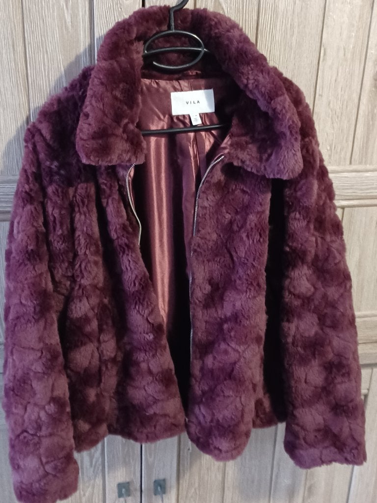 Pelsen jasje(bordeaux) met bijpassende blouse, Ophalen, Overige kleuren, Vila, Maat 42/44 (L)