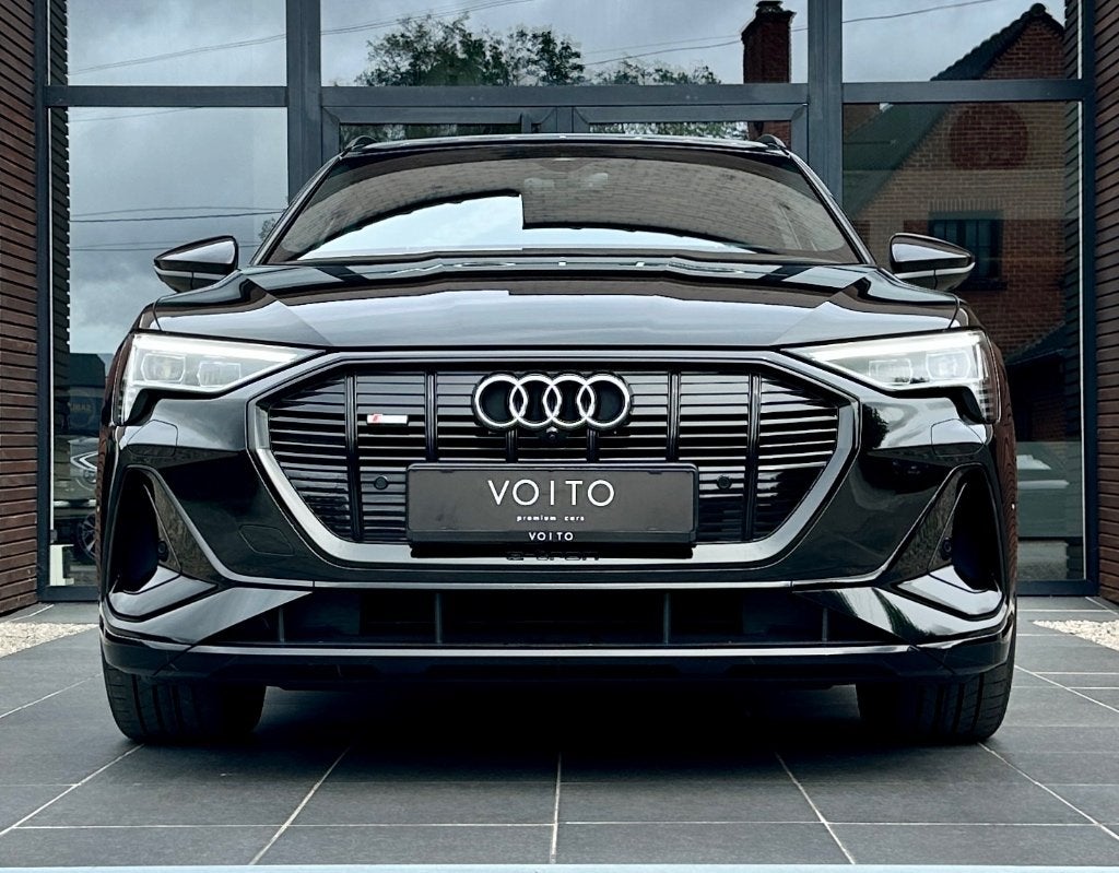 Audi e-tron 55 Sportback Quattro 2X S-LINE/PANO/360CAM/TREKH, Auto's, Audi, Automaat, Dealer onderhouden, 0 cilinders, 1800 kg