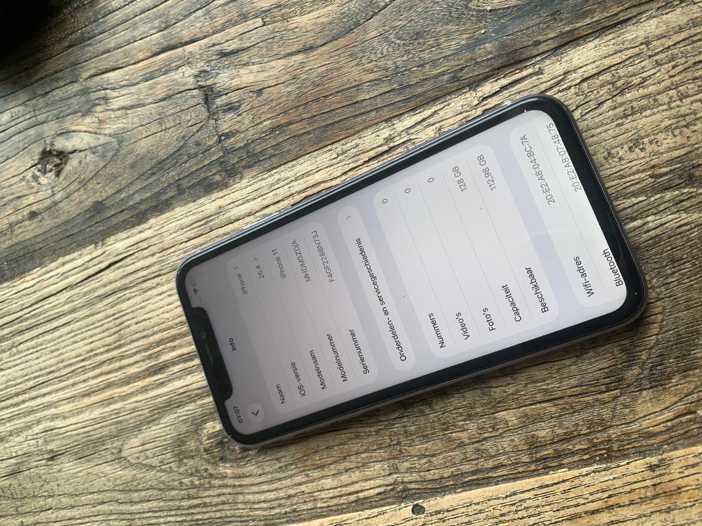 iPhone 11 defect, Telecommunicatie, Mobiele telefoons | Apple iPhone, Ophalen, IPhone 11