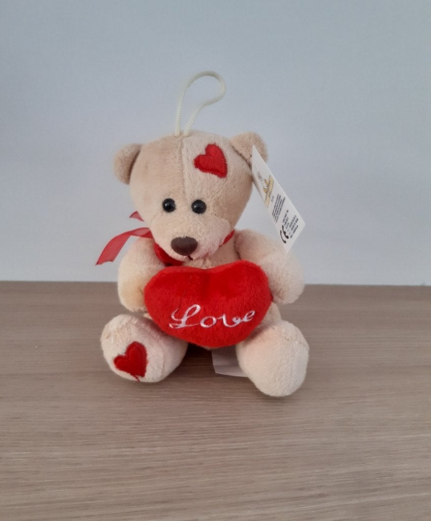 Een leuk klein beertje 'Love' (15cm), Ophalen of Verzenden, Zo goed als nieuw
