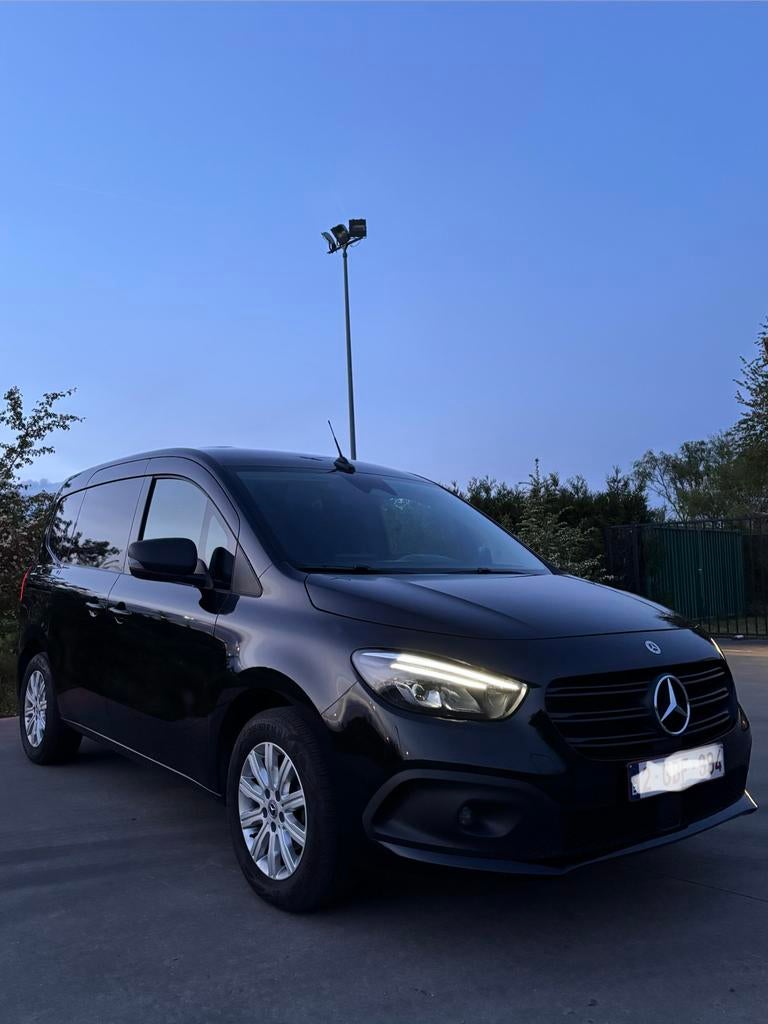 Mercedes benz Citan, Autos, Camionnettes & Utilitaires, Particulier, Caméra 360°, ABS, Caméra de recul, Phares directionnels, Régulateur de distance