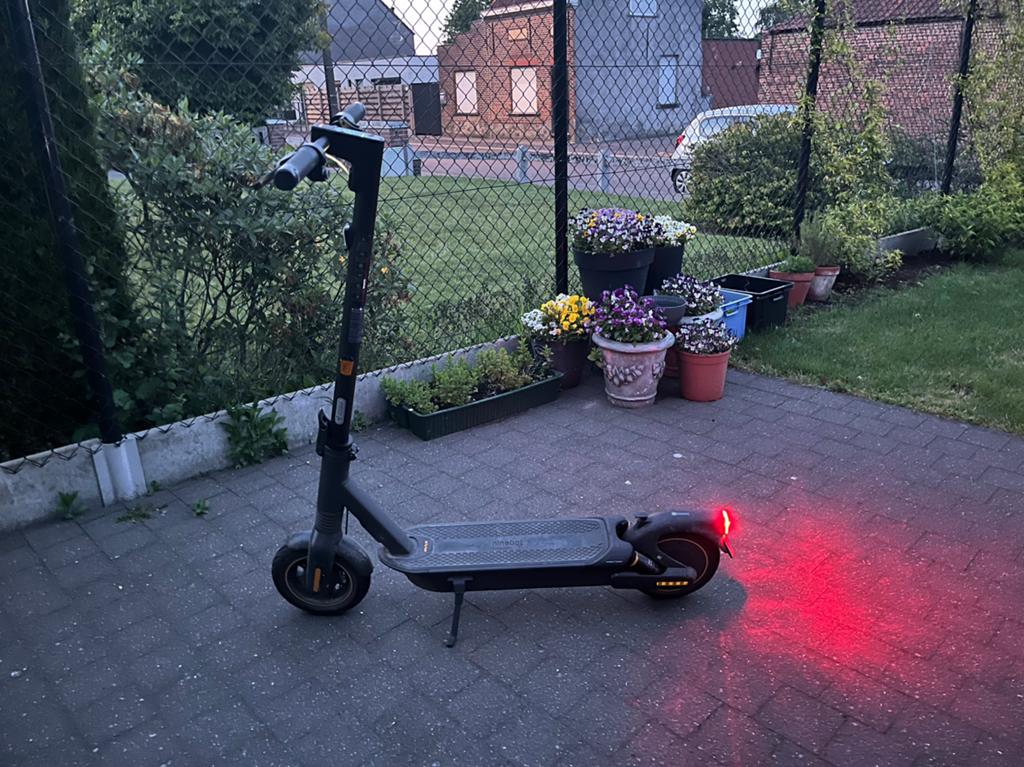 Ninebot G2 MAX, Enlèvement, Comme neuf