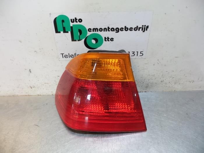 Feu arrière gauche d'un BMW 3-Serie (3-Serie 98-), -, 3 mois de garantie, Utilisé, -