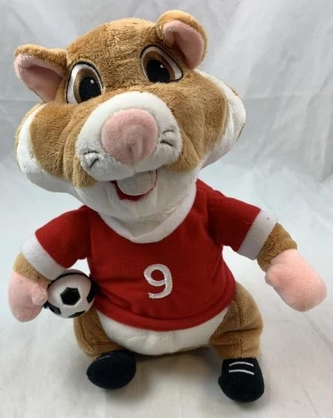 Albert Heijn AH Hamster Knuffel Voetballer Rood nr 9 Knuffel, Hamster, Zo goed als nieuw, Middelgroot (20 tot 80 cm), Rood