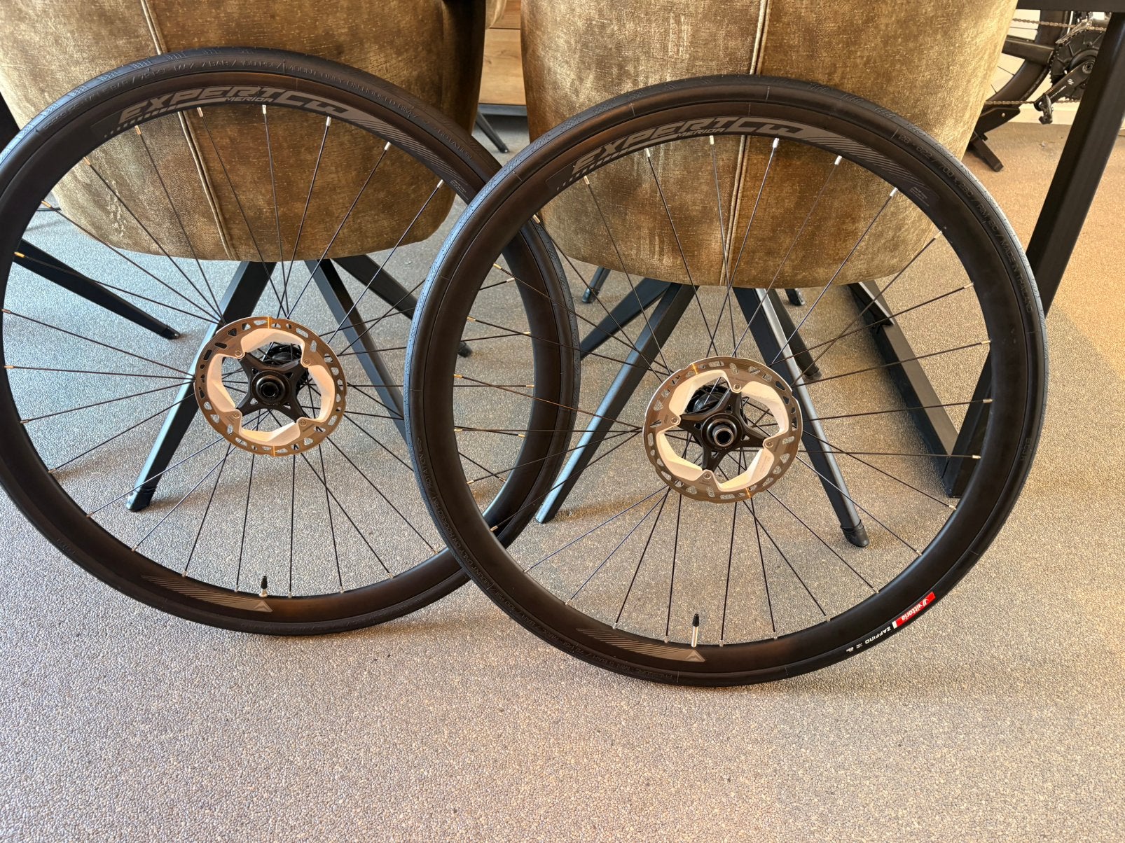 Merida expert wielen HG Shimano 30mm disc, Ophalen of Verzenden, Zo goed als nieuw, Merida