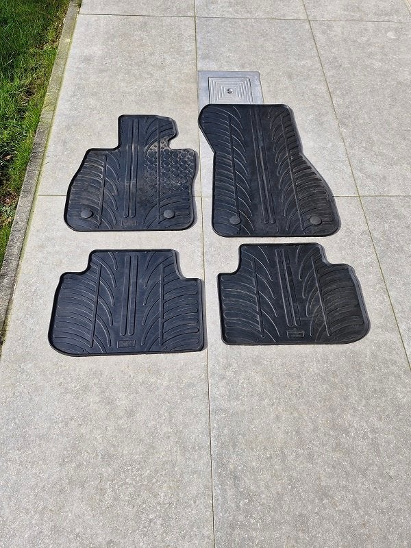 tapis caoutchouc voiture, Autos : Divers, Enlèvement, Utilisé