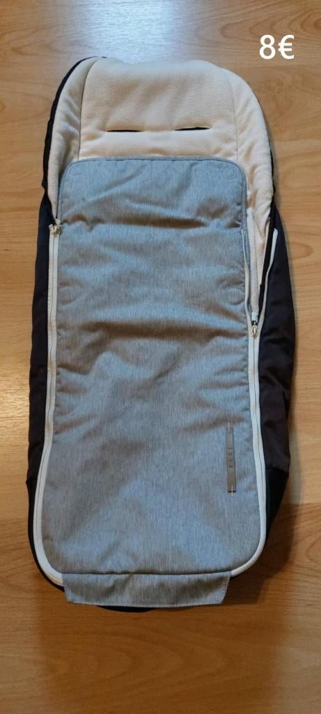 Grijze maxi cosi buggy voetenzak - Pure Mutsy, Enlèvement ou Envoi, Comme neuf, Couverture pieds