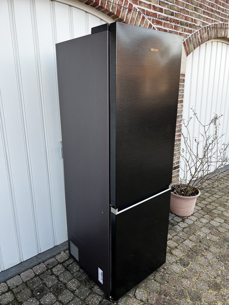 Samsung koelkast + diepvries NO FROST ! ZO GOED ALS NIEUW, Elektronische apparatuur, Koelkasten en IJskasten, Ophalen, Met aparte vriezer