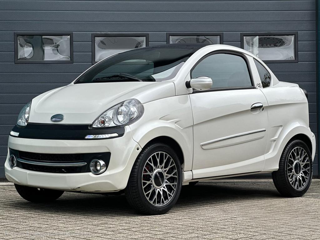 Aixam microcar mgo coupe 492 stille motor, Auto's, Wit, Leder, Particulier, Te koop