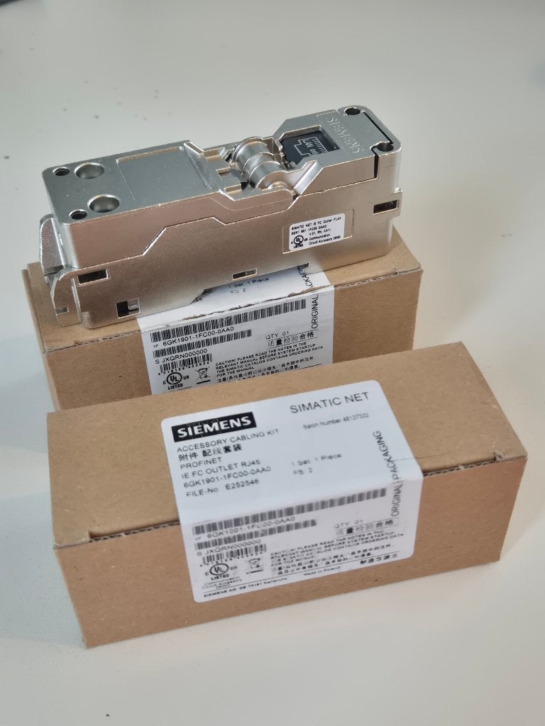 Siemens Profinet RJ45 outlet NIEUW (6GK1901-1FC00-0AA0), Hobby en Vrije tijd, Ophalen of Verzenden, Nieuw