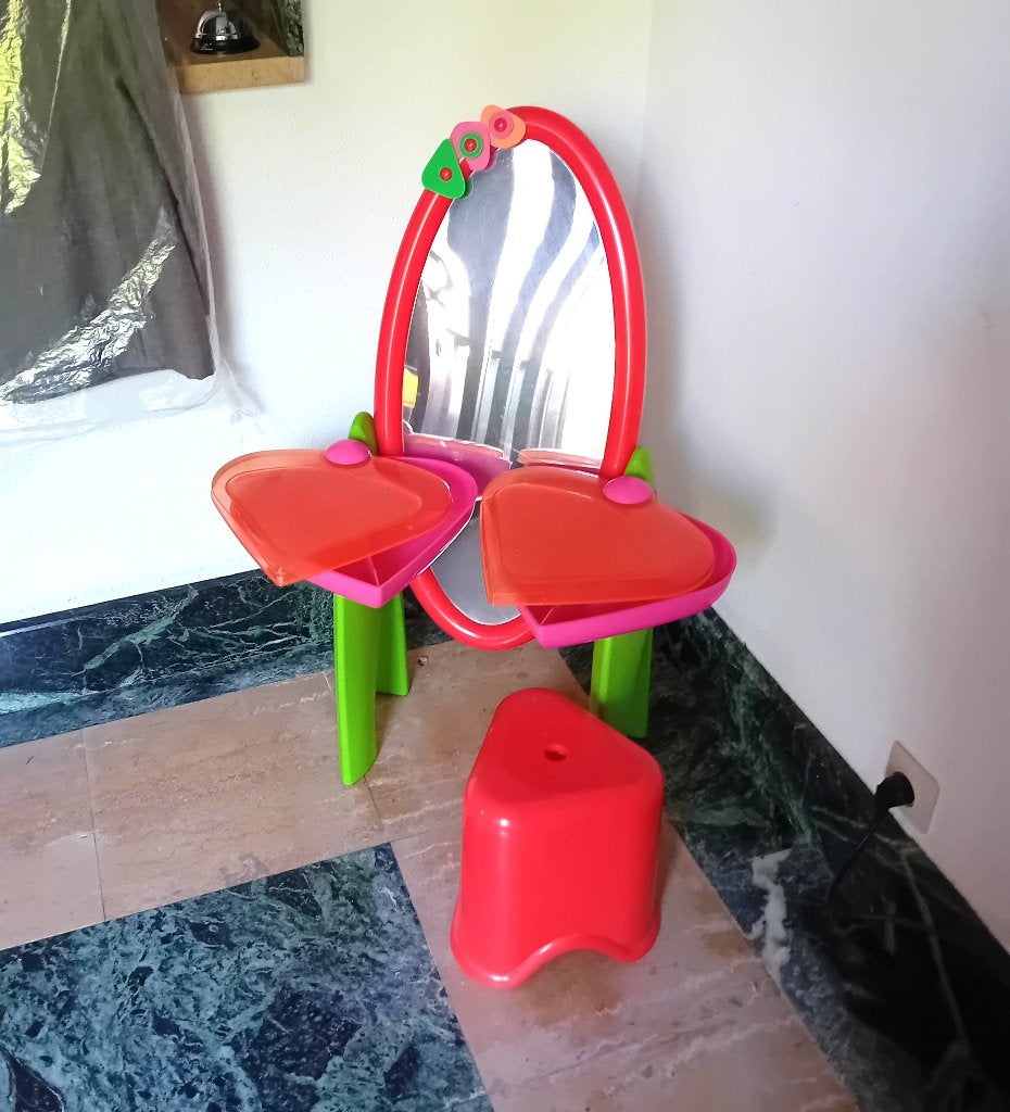 coiffeuse pour enfant dès 3 ans, Enfants & Bébés, Enlèvement, Utilisé, Autres types