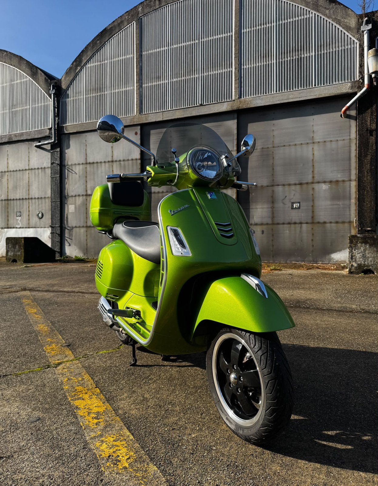 Vespa gts super 125, Fietsen en Brommers, Ophalen, Overige modellen, 125 cc, Zo goed als nieuw