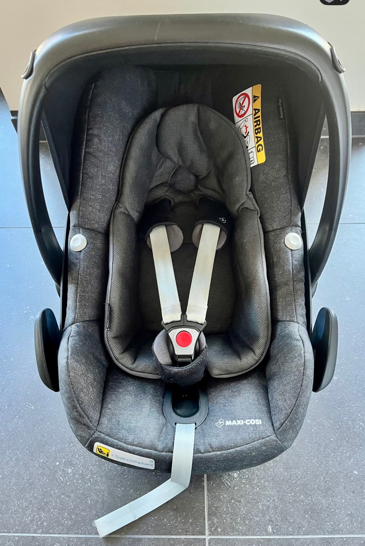 Maxi-Cosi pebble plus + 2 trappelzakken + autostoel +2wayfix, Kinderen en Baby's, Ophalen, Zo goed als nieuw, Maxi-Cosi, Isofix