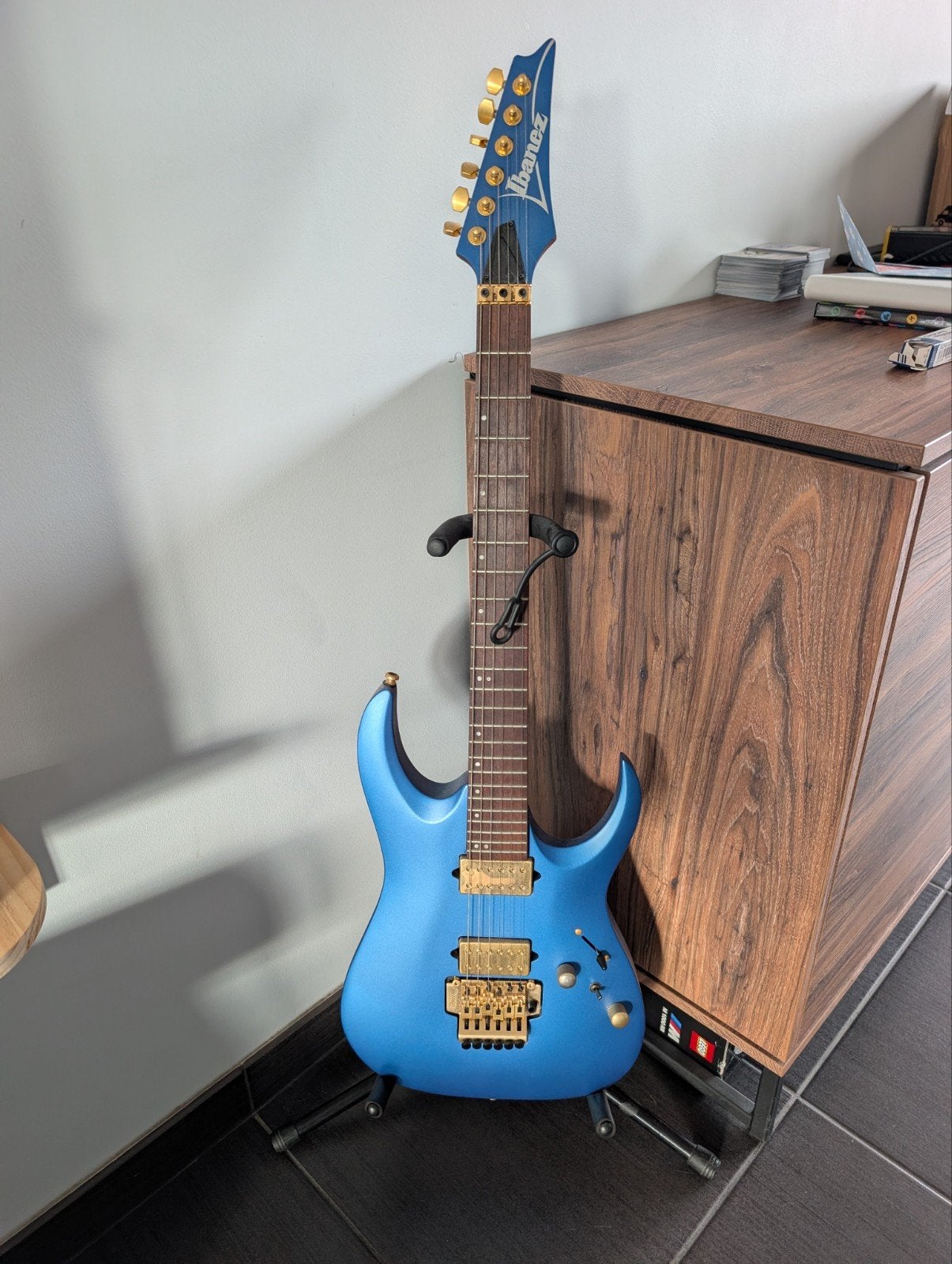 IBANEZ RGA42HPT LBM Laser Blue Matte, Muziek en Instrumenten, Snaarinstrumenten | Gitaren | Bas, Ophalen, Zo goed als nieuw, Elektrisch