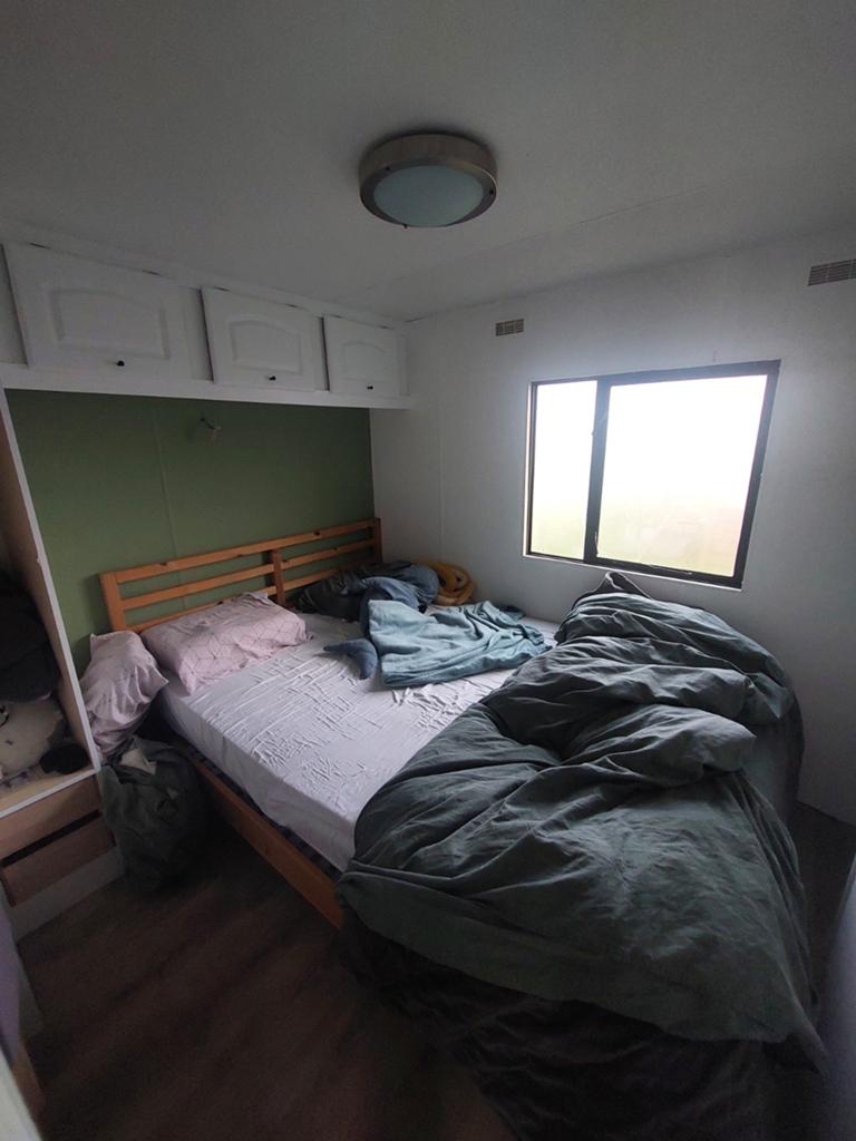 Tarva bed van Ikea inclusief lattenbodem en matras., Ophalen, Gebruikt, 140 cm, Twijfelaar