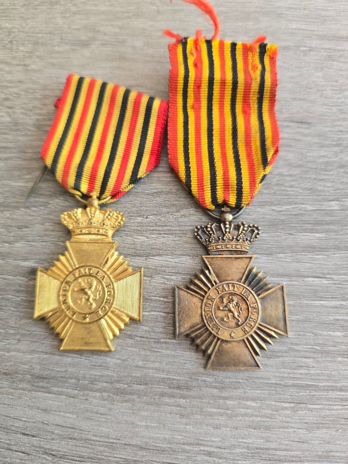 Belgische medailles militair verdienste, Verzamelen, Ophalen of Verzenden