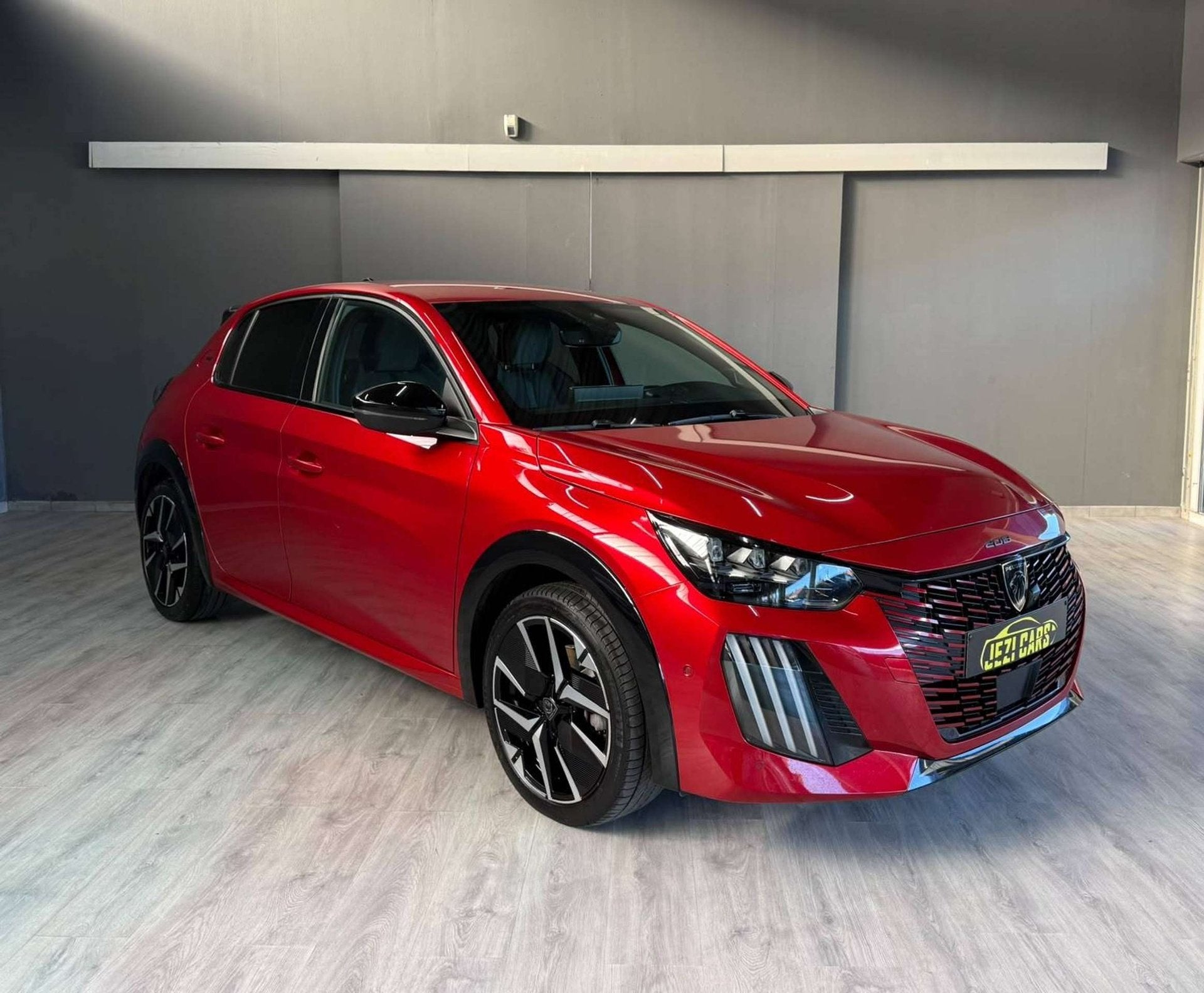 Peugeot 208 208 1.2i Hybrid GT e-DCS GT, Automaat, Dealer onderhouden, 1199 cc, Bedrijf