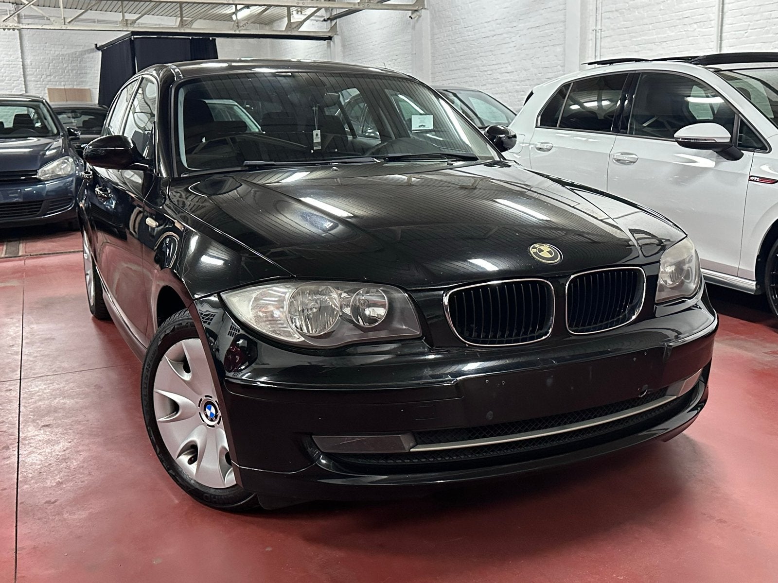 Bmw 116i 1serie • Lez vrij • Gekeurd voor verkoop, Auto's, Euro 5, 1 Reeks, Bedrijf, Handgeschakeld