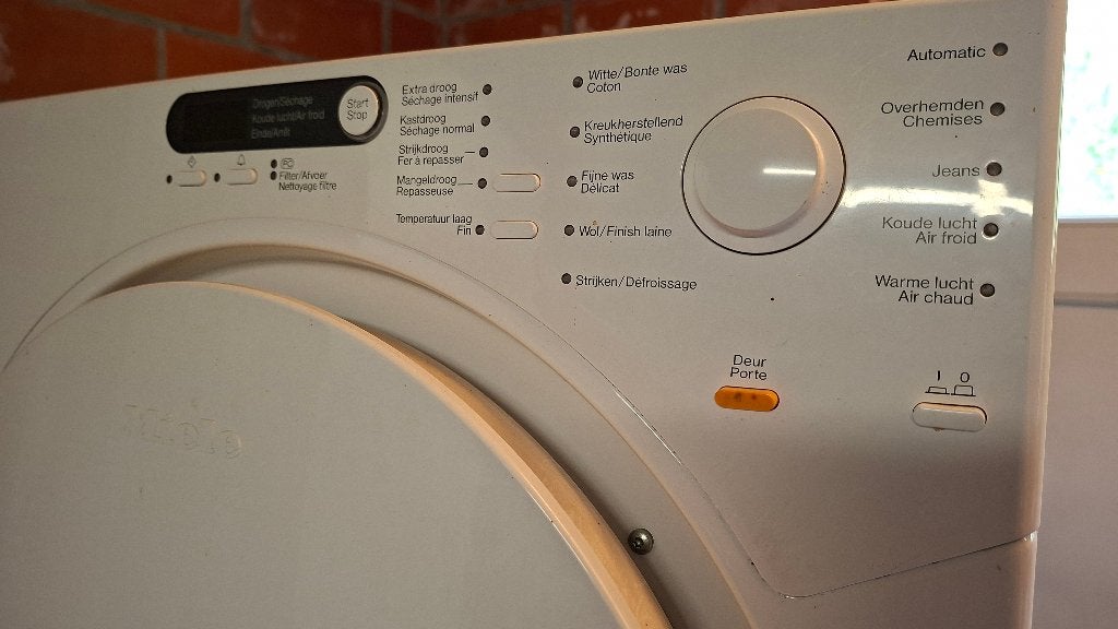 Armoire de séchage Miele Novotronic T 7634 capacité 6 kg, 6 à 8 kg, Enlèvement, Utilisé, Phase anti-froissage