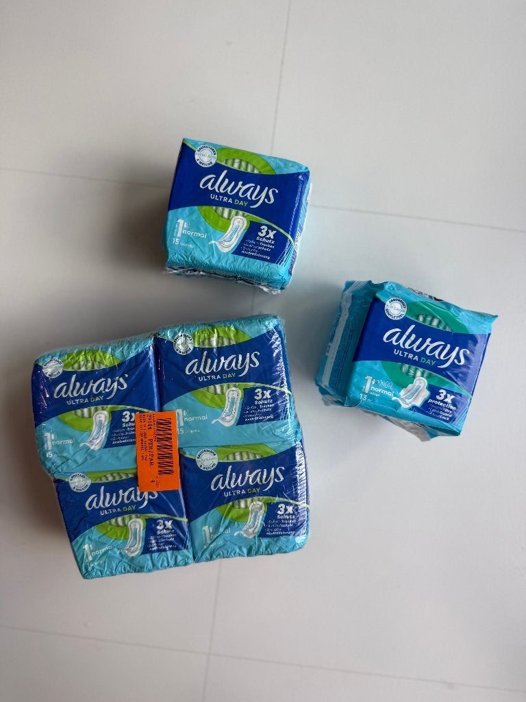 Maandverband Always Ultra Day normaal, Diversen, Levensmiddelen, Ophalen of Verzenden