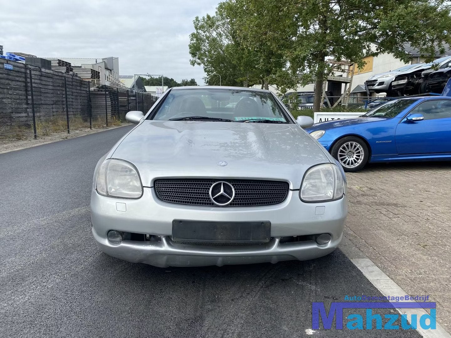1998 Mercedes SLK 2.3 R170 AMG line 111973 744 Onderdelen de, Gebruikt, Mercedes-Benz AG, Mercedes-Benz, Mercedesstrasse 120
70372  Stuttgart, DE