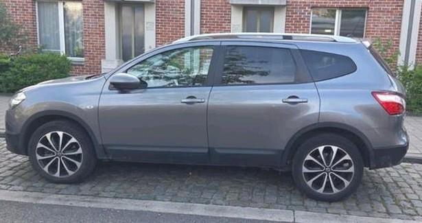 Nissan Qashqai +2 7pl  1600C Bj 2013, Auto's, Euro 5, Zwart, Grijs, Particulier