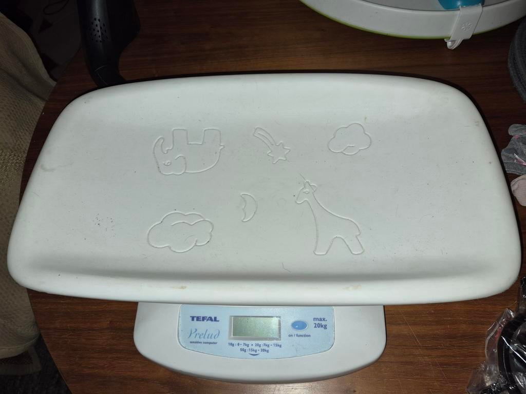 Tefal babyweegschaal in hele goede staat!, Elektronische apparatuur, Weegschalen, Ophalen