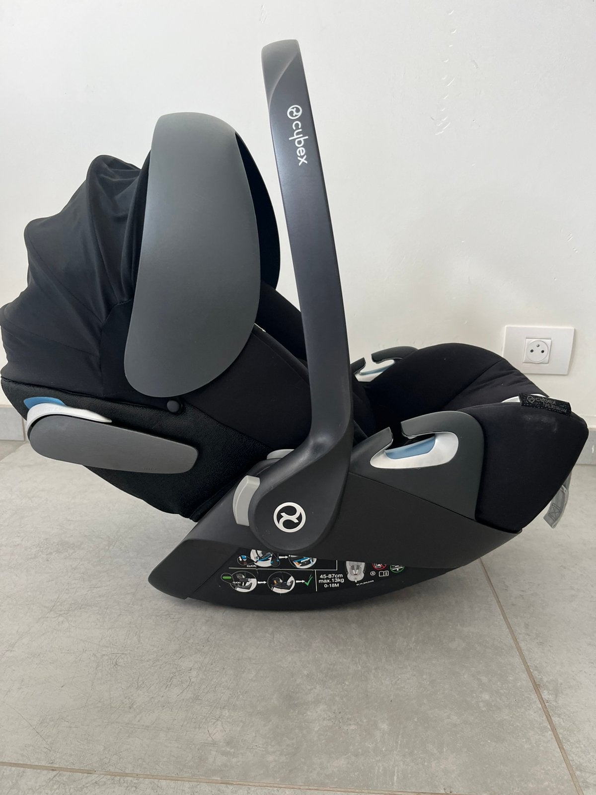 Cybex maxicosi, vervolgautostoel en draaiend onderstel, Ophalen, Zo goed als nieuw, Overige merken, Isofix