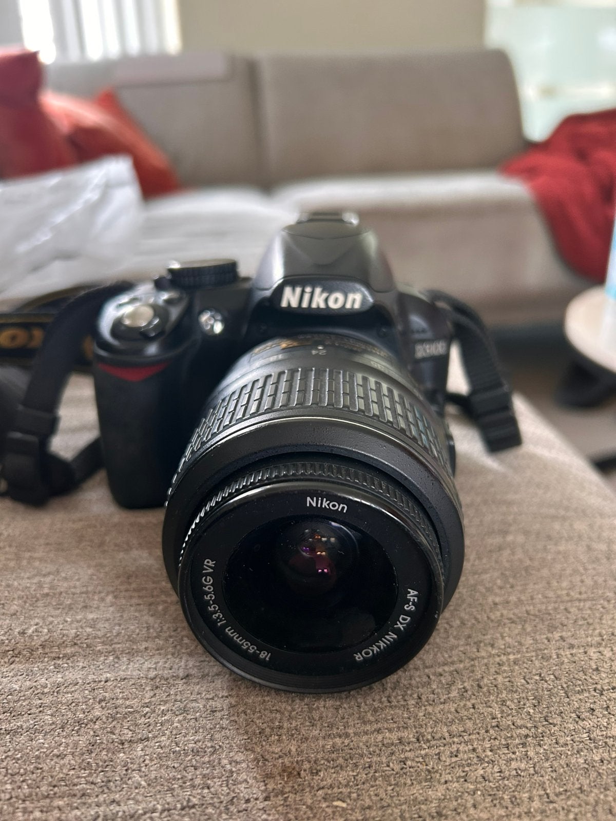 Nikon 3100, Enlèvement, Comme neuf, Nikon