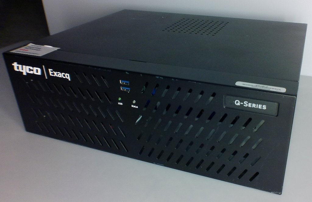 Exacqvision Q-serie IP-recorder IP04-02T-Q met, Ophalen, Zo goed als nieuw