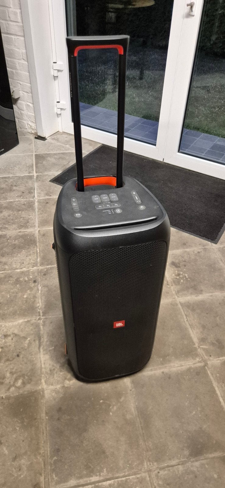 JBL PARTY BOX 310, Ophalen, JBL