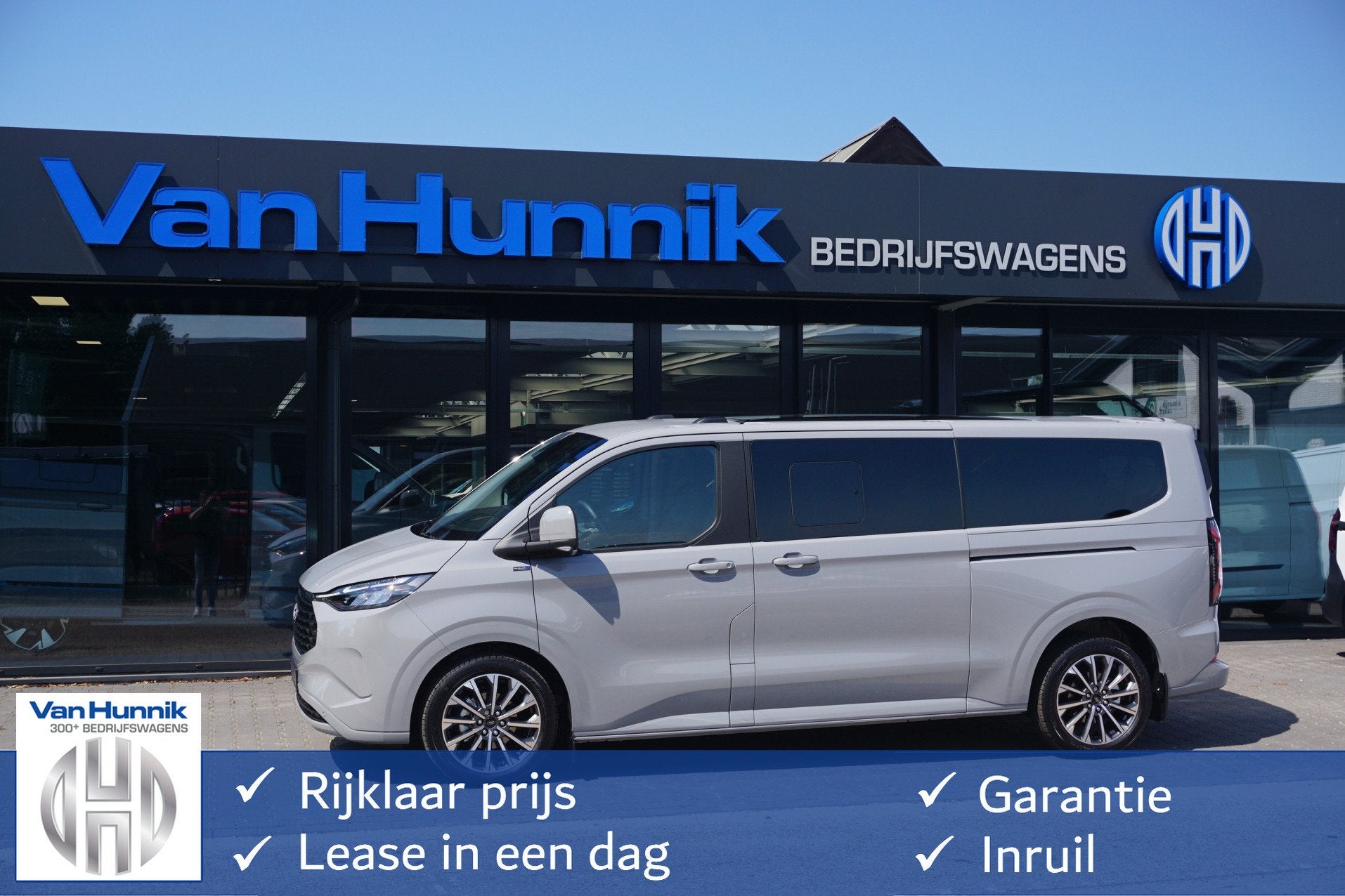Ford Transit Custom Tourneo 340L 2.5 PHEV 233PK Titanium X L, Auto's, Parkeersensor, 4 cilinders, 1850 kg, Leder