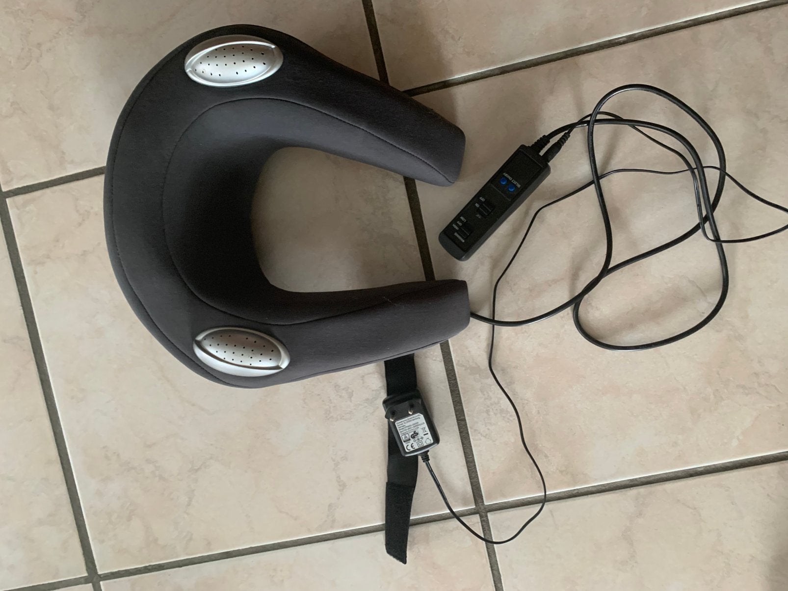 Electisch kussen voor nekmassage 3 standen, als nieuw, Ophalen of Verzenden, Zo goed als nieuw