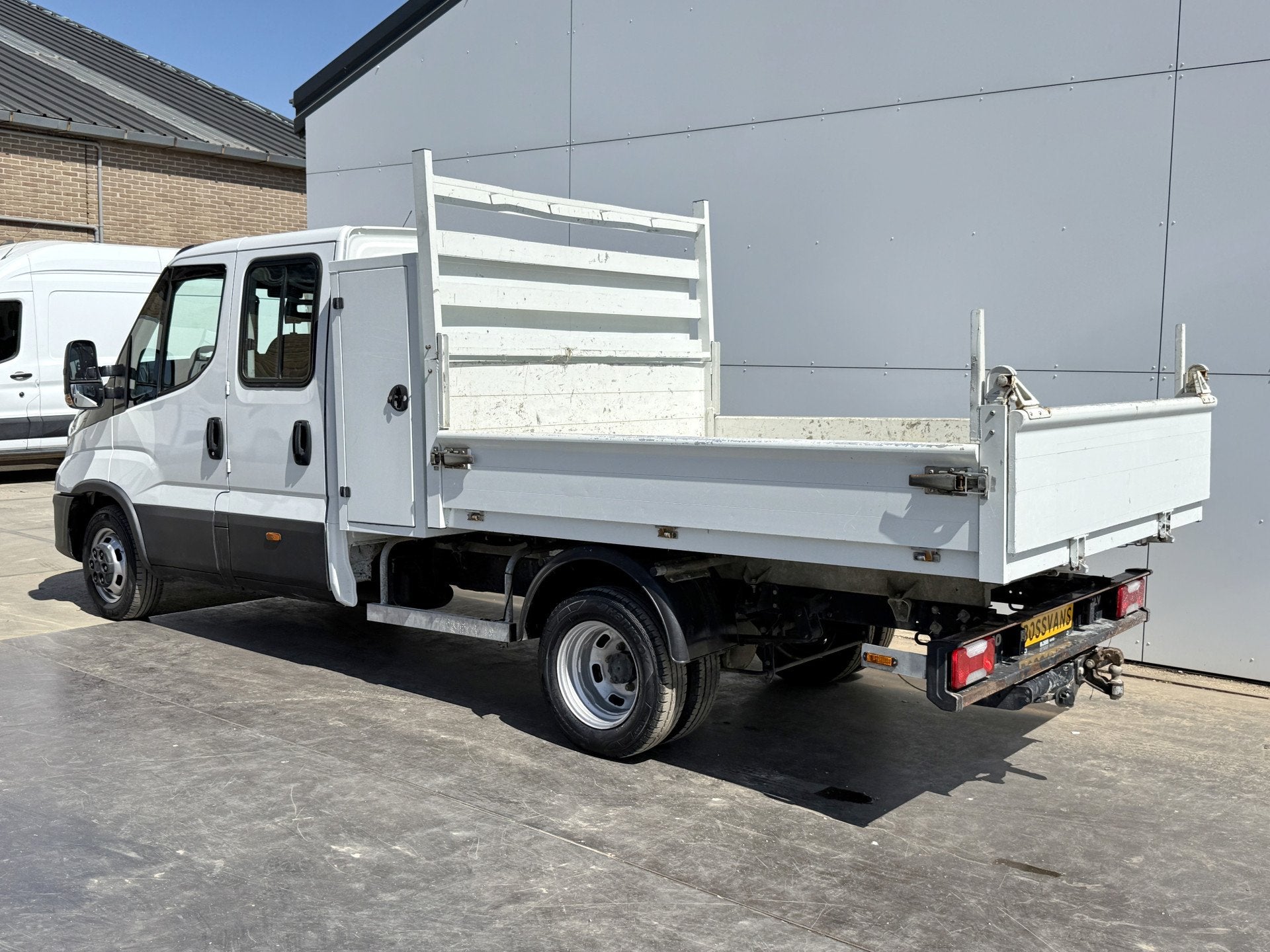 Iveco Daily 35C14 2.3 Kipper Dubbele Cabine Dubbellucht 3,5t, 4 deurs, Gebruikt, Zwart, Iveco