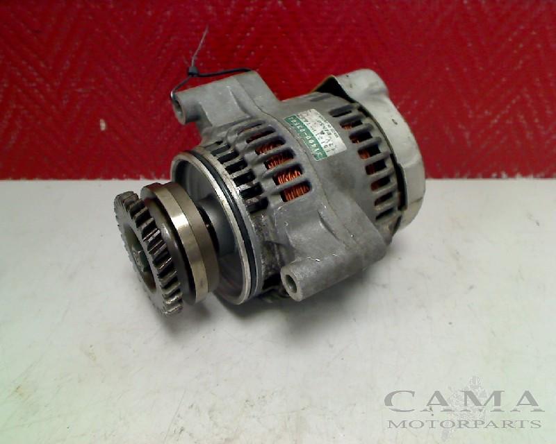 ALTERNATEUR Suzuki GSF 600 Bandit 2000-2004 (GSF600 MK2), Dhr. S. di Majo, Utilisé, Info@cama-motorparts.nl, P.J. Troelstraweg 8 8
3144 CX  MAASSLUIS, NL