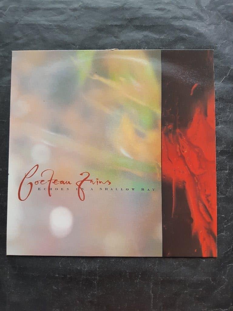 COCTEAU TWINS "Echoes in a Shallow Bay" mini LP (1985) IZGS, Cd's en Dvd's, Vinyl | Rock, LP, Ophalen of Verzenden, Zo goed als nieuw
