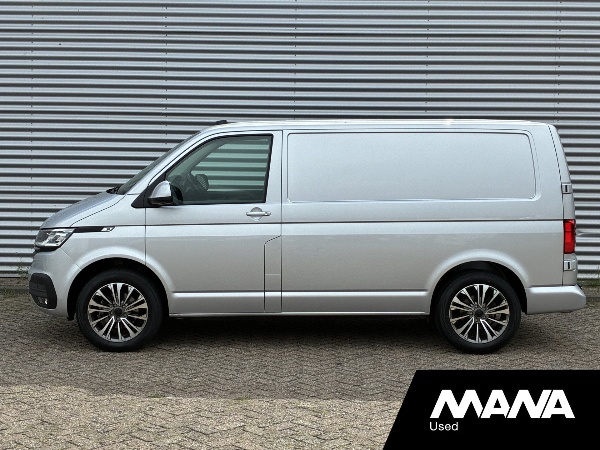 Volkswagen Transporter 2.0 TDI L1H1 150pk Automaat LM velgen, 197 g/km, Argent ou Gris, Achat, 1772 kg